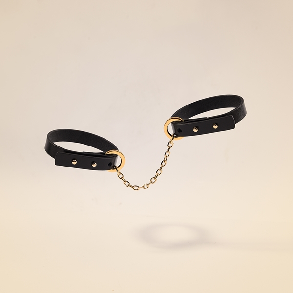 義大利進口皮革-UPKO情趣配飾手鏈手環(黑)